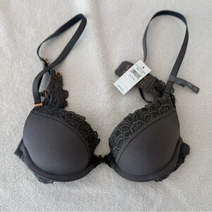 NWT - Aerie Real Power Plunge Push Up Bra